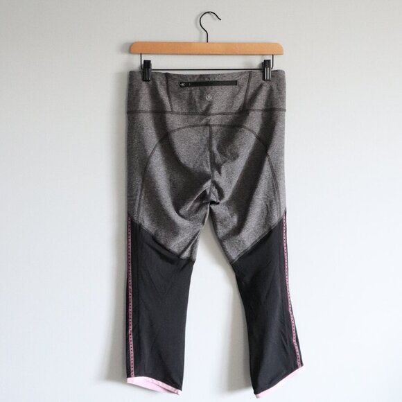 Lululemon Women's Pink/Grey Size 8 Pockets Activewear Crop Stretch Leggings - Picture 2 of 11